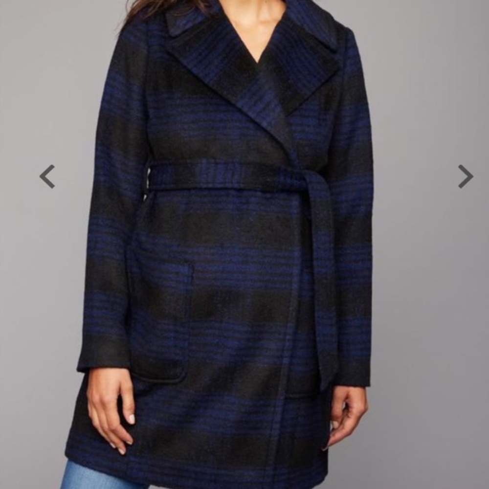 A Pea in the Pod Maternity Wool Plaid Coat